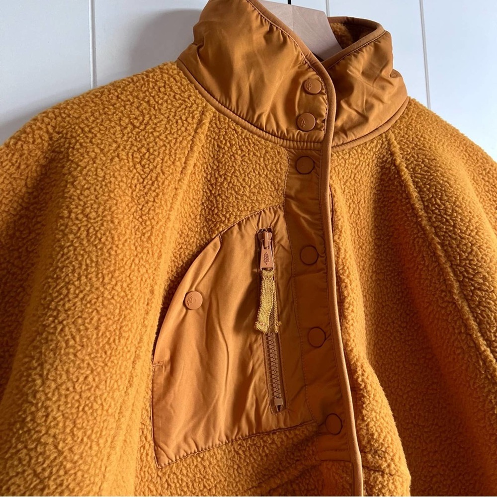 SOLD -D- Free People jacket orange fuzzy - Picture 15 of 16